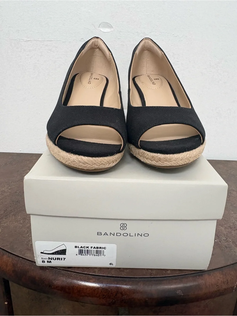 NEW Bandolino Nuri 7 Black Fabric Peep Toe Espadrille Wedge Pumps Women 8M